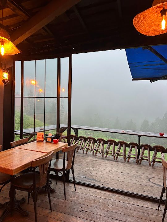 Berberoğlu Cafe Restorant Hediyelik Eşya Otopark