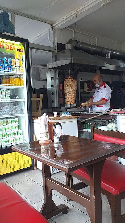 Ekrem Abinin Yeri