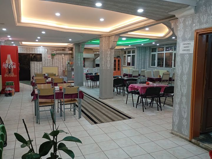 Gülüm Urfa Tavuk Döner