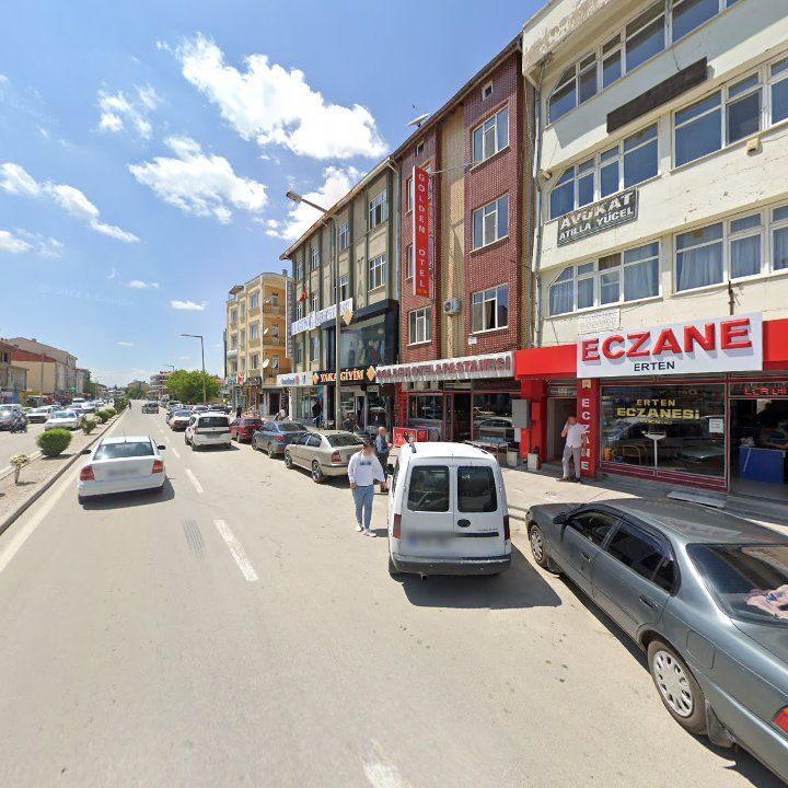 Golden Pastanesi