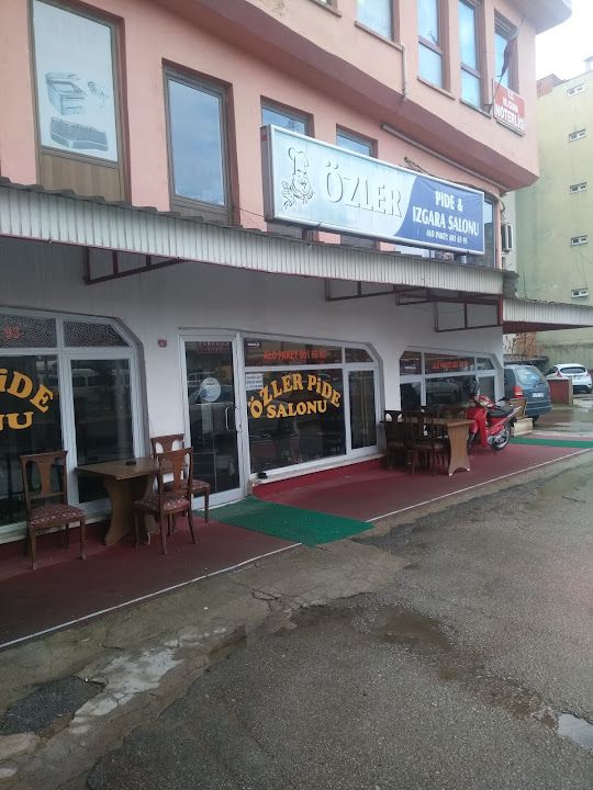 Özler Pide Salonu