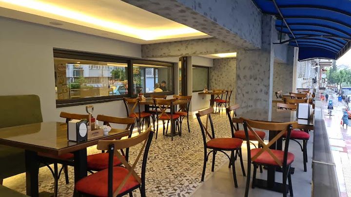 Balkon Kahvaltı