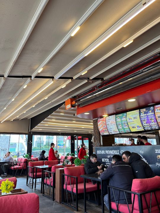 CADDE KATIK DÖNER DURUSEHIR DEREBAHÇE