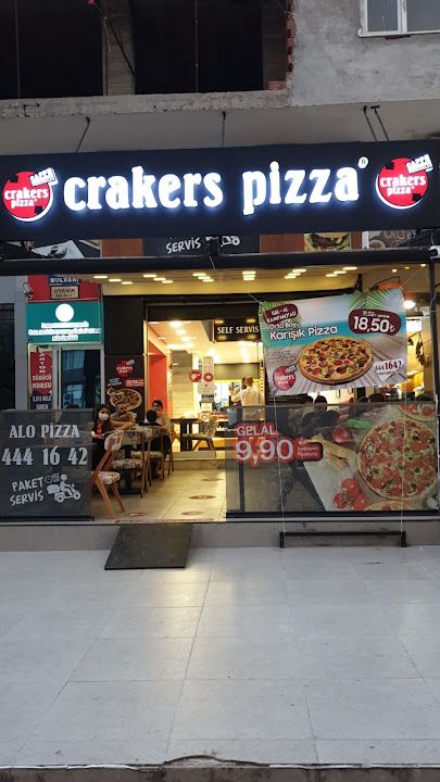 Crakers Pizza Liman