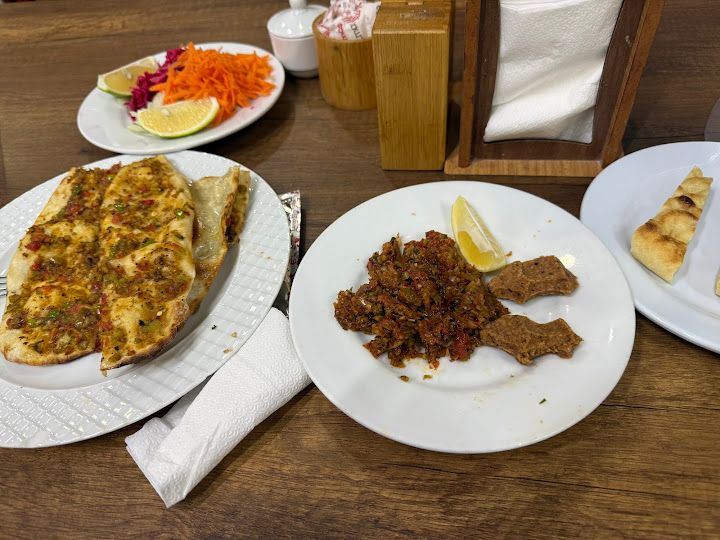 Günaydın 2 Pide Kebap Salonu