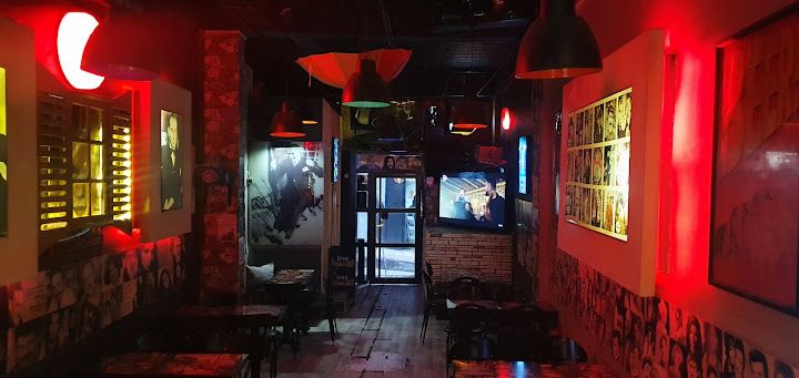 İki Gözüm Cafe Bar