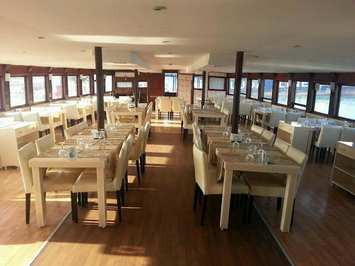 Yalova Restorant Gemisi
