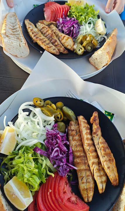 Ayışığı balık ekmek