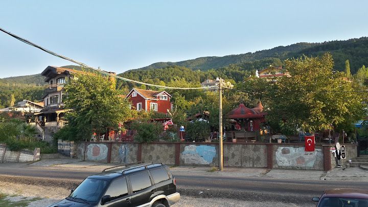 Yalı Cafe -filli Köşk