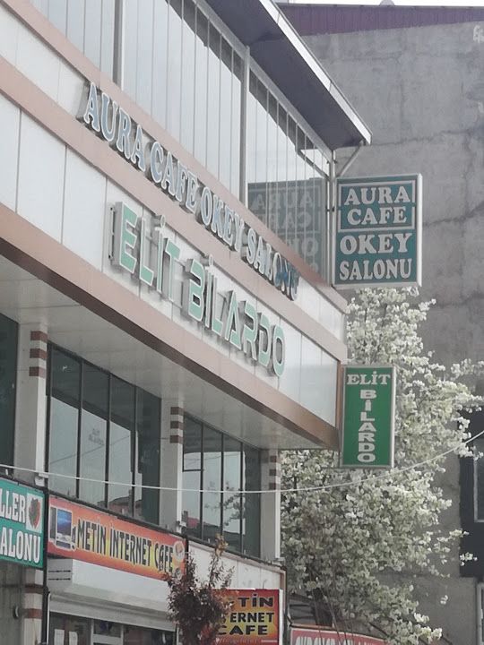 Aura Cafe