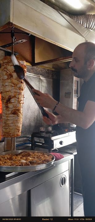 Davut Ustanın yeri sac tava Kebap salonu