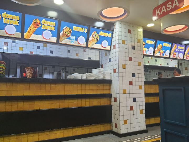 donas döner van