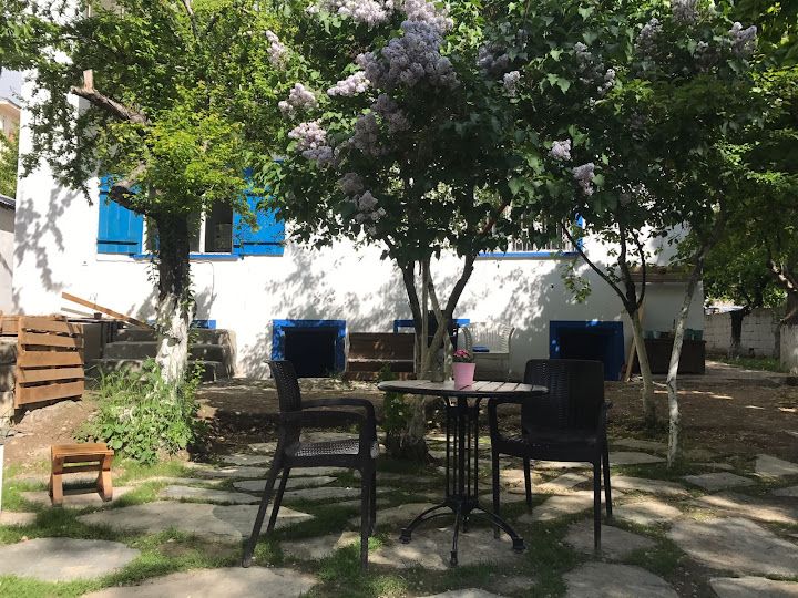 Mavi Beyaz Çay Bahçesi