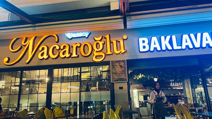 Nacaroğlu Baklava Künefe Katmer