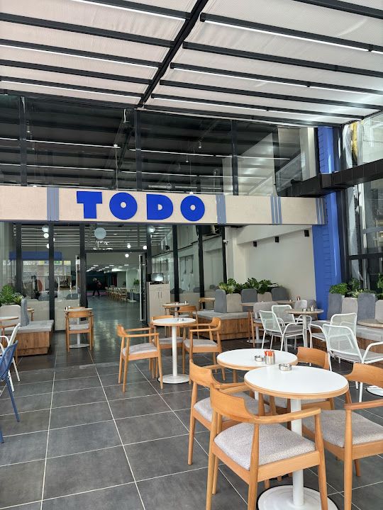 Todo Croissant & Coffee Van