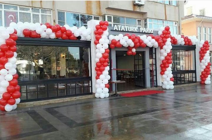 Ataturk Parkı Cafe