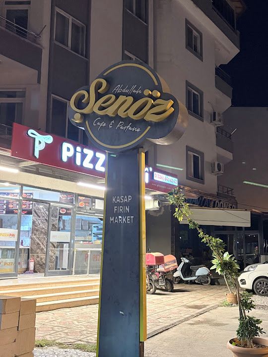 Şenöz Cafe