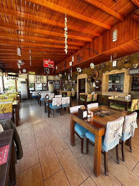 Turgut Cafe