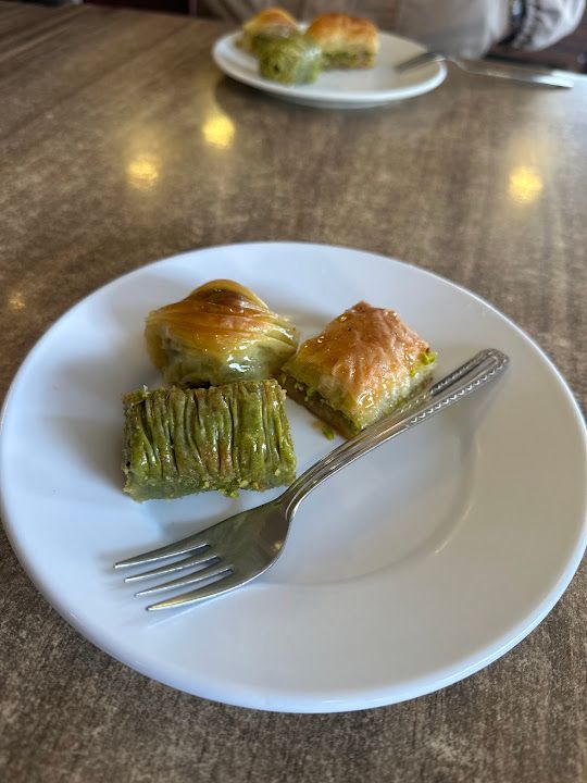 Mavi Köşe H.remzi Kaya
