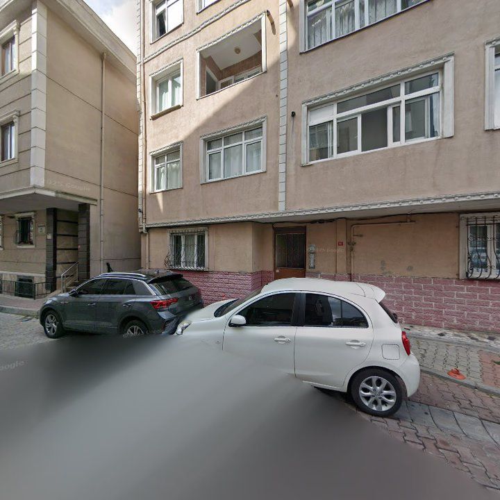 Öz Ayışığı Müzikhol
