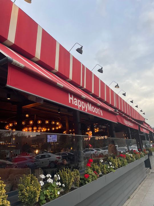 Happymoon's Cafe