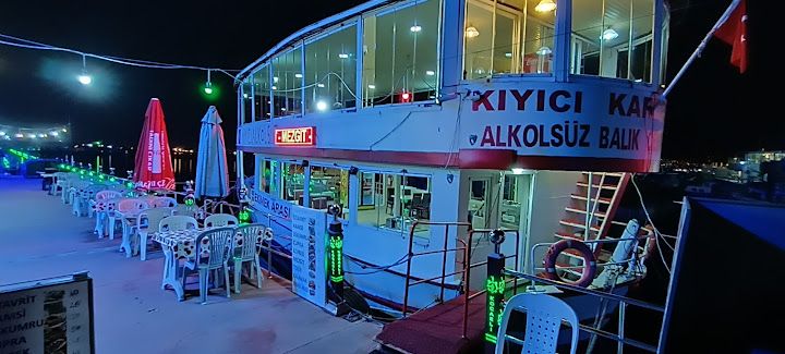Kıyıcı Balık Ekmek Teknesi