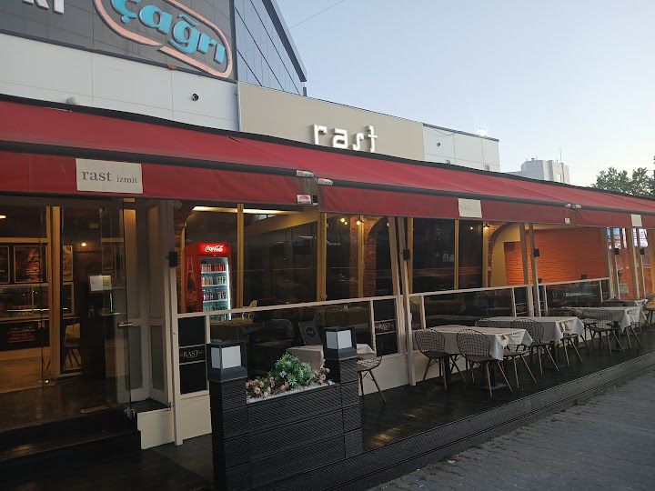 Rast Restaurant