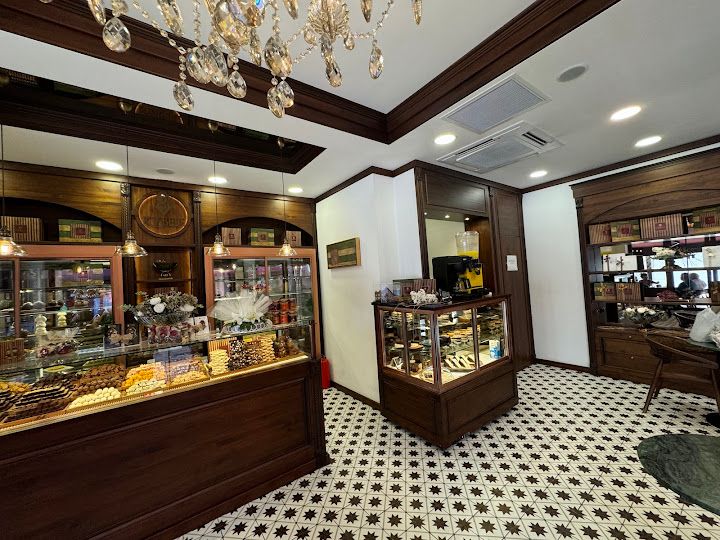 Kybele Cikolata Cafe