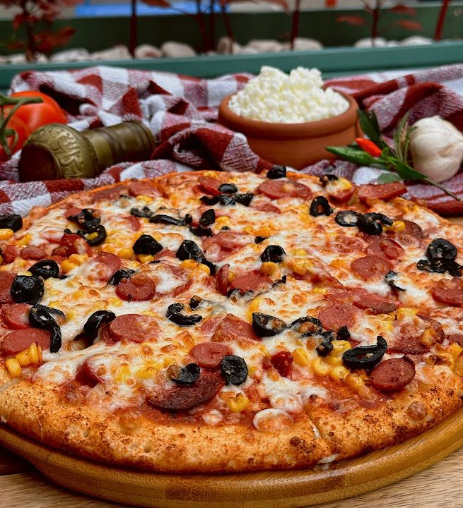 Adam's Pizza