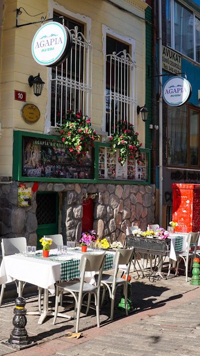 Agapia Mezze & Meyhane