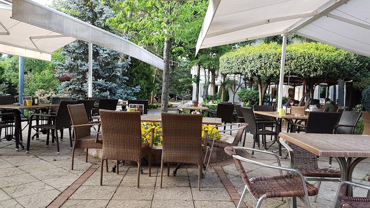 Akademi Cafe Khalkedon
