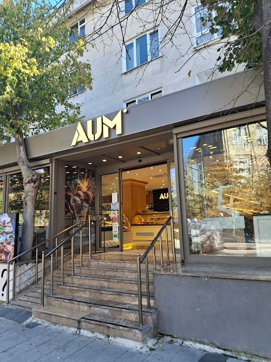 Aum Pasta & Cafe