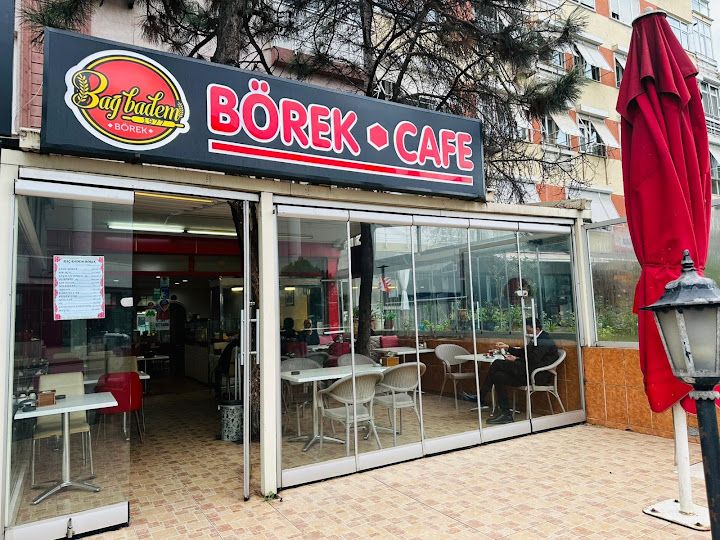 Bağbadem Börek