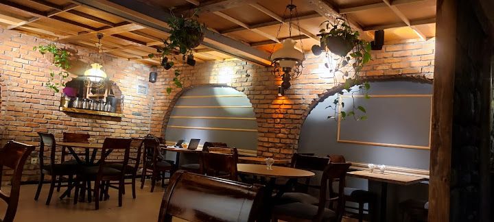 Bin Bir Gece Cafe& Restoran