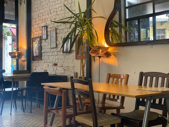Cafe Benazio