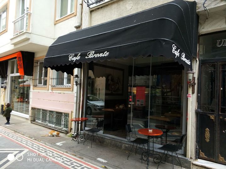 Cafe Bronte