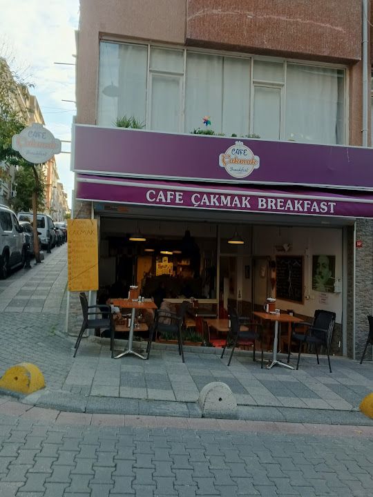 Cafe Neva Breakfast
