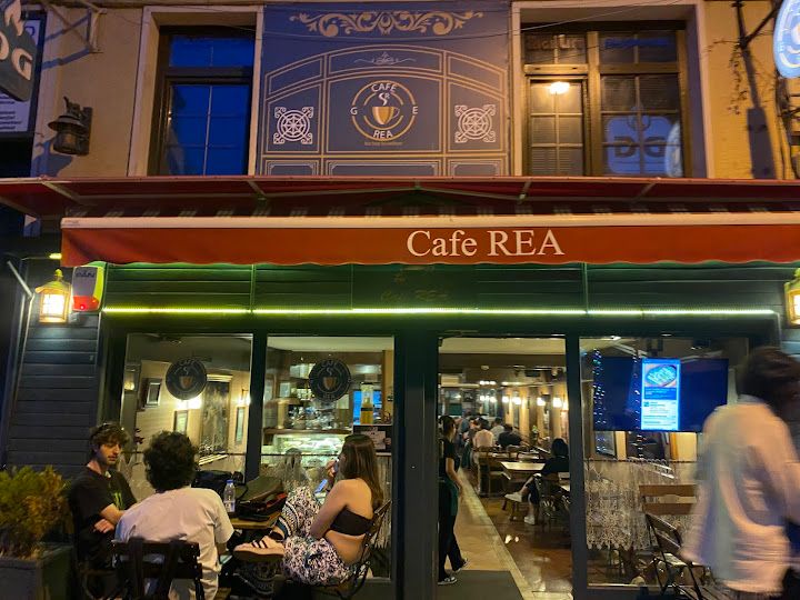 Cafe Rea
