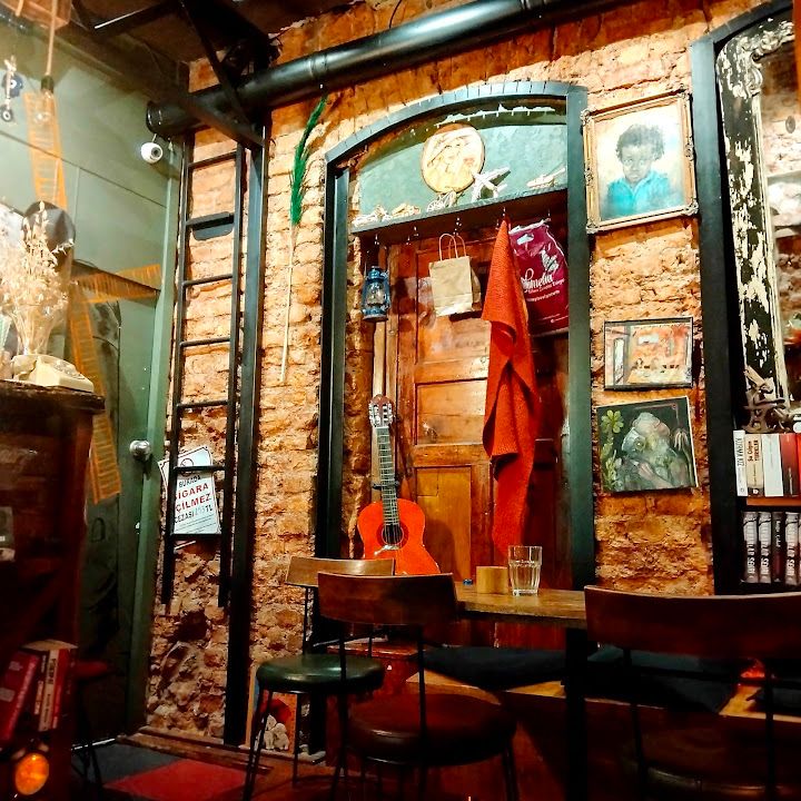 Cafe Stellar