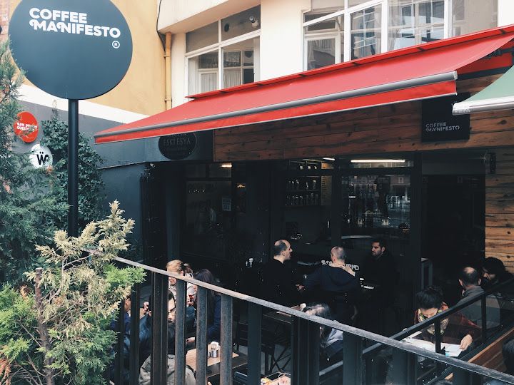 Coffee Manifesto Moda
