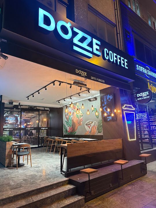 Dozze Coffee Bostancı Sahil, kahve, tatlı,