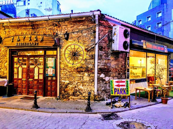 Fayton Restaurant