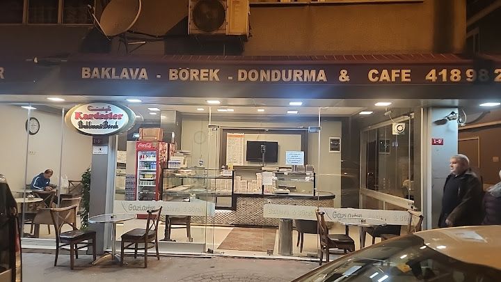 Gaziantepli Kardeşler Baklava Ve Börek