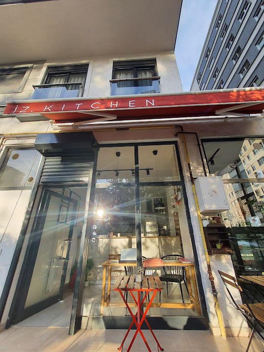 İZ. KITCHEN