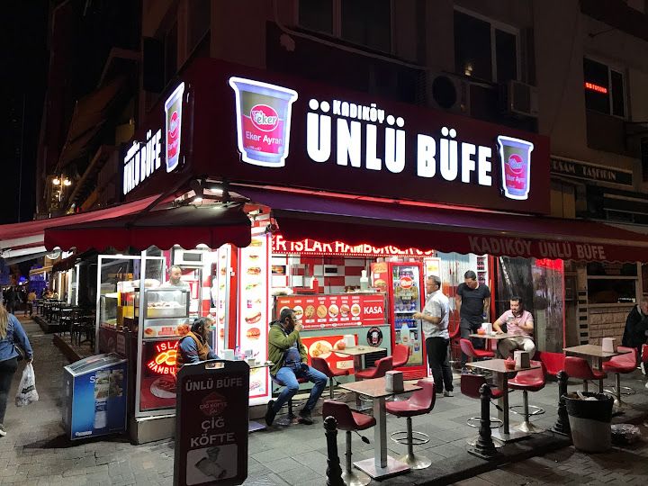 Kadıköy Ünlü Büfe
