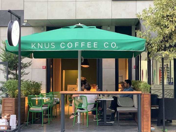 Knus Coffee co.