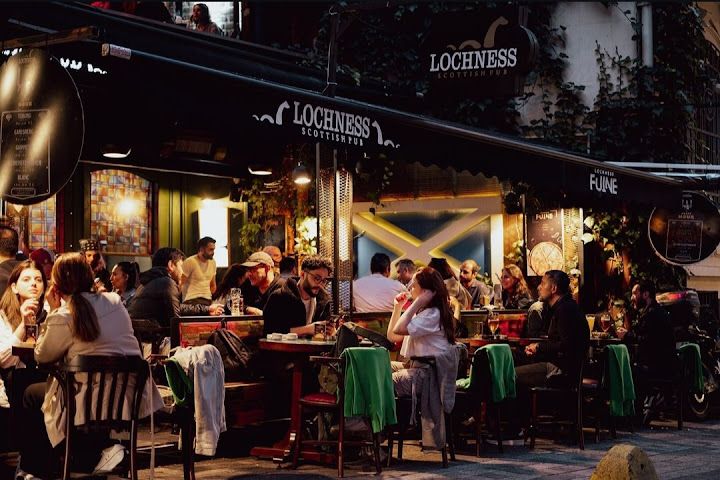 Lochness Scottish Pub