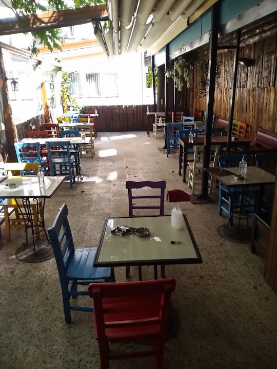 Lusnika Kafe
