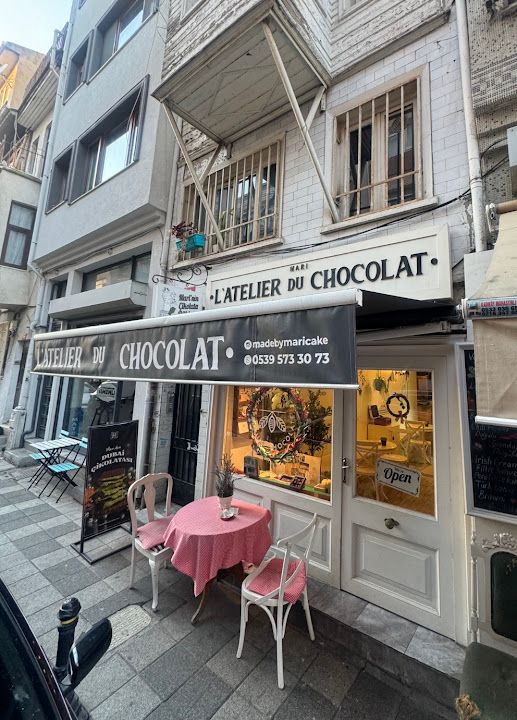 Mari'nin Çikolata Dükkanı