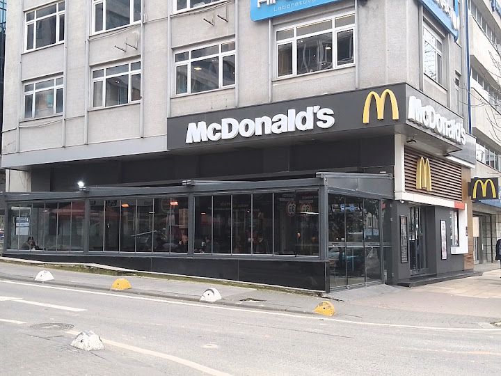 Mcdonald's Kızıltoprak